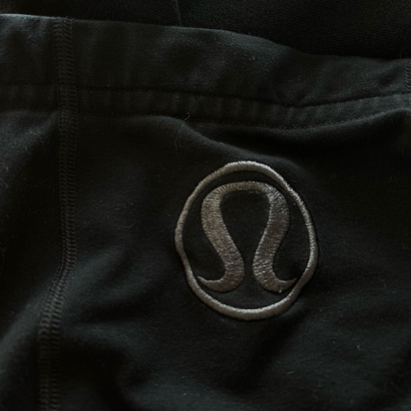 *SOLD* Lululemon Flashback Pullover Hoodie - Picture 3 of 5
